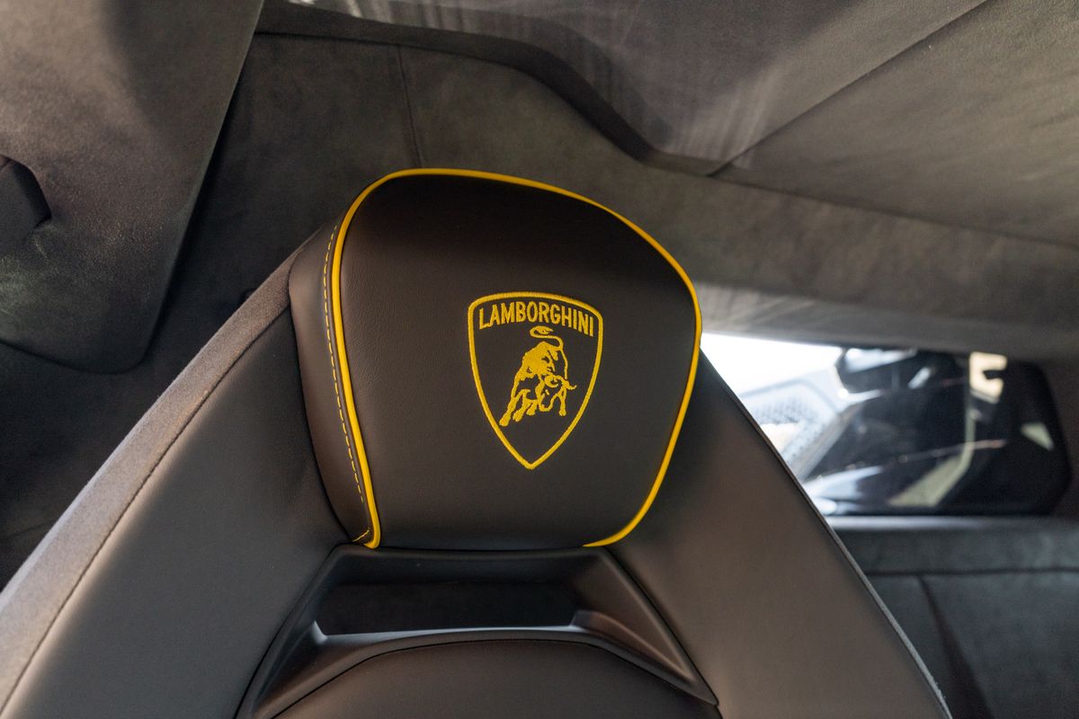 2025 Lamborghini Revuelto