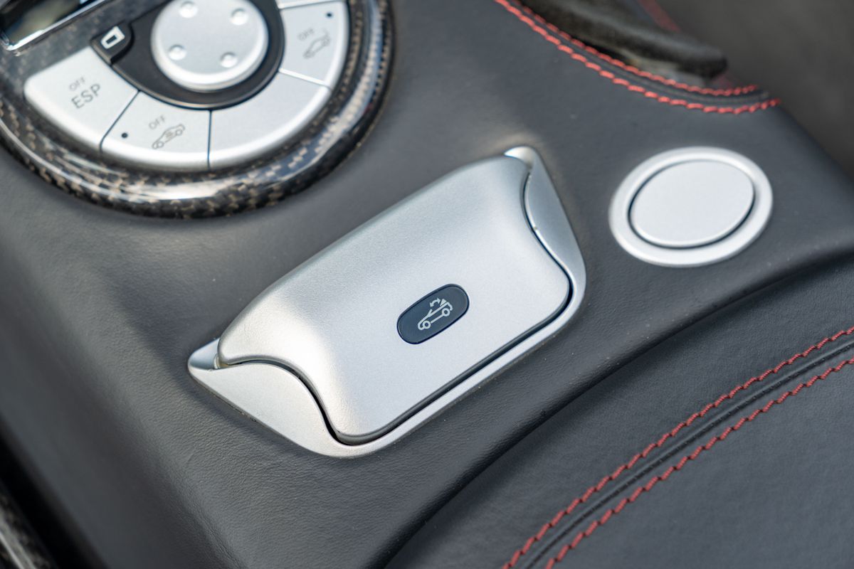 2009 Mercedes-Benz SLR McLaren 722 S Roadster