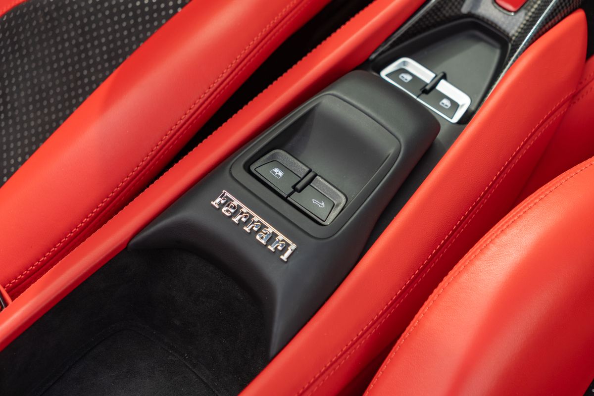 2022 Ferrari F8 Spider