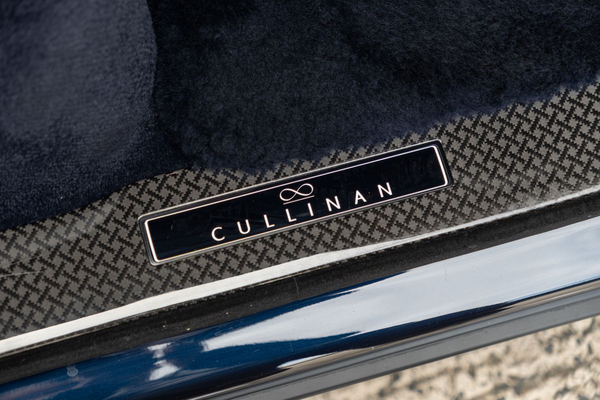 2023 Rolls-Royce Cullinan Black Badge