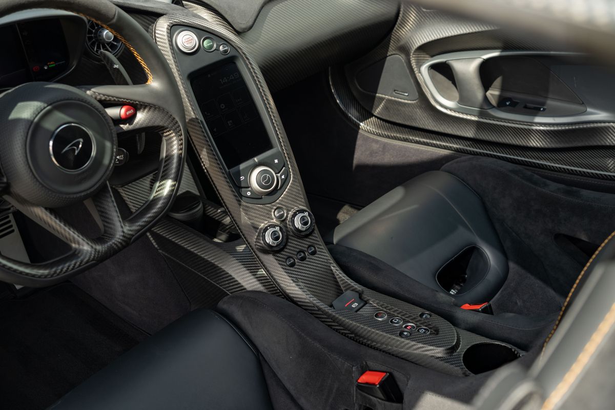 2014 McLaren P1