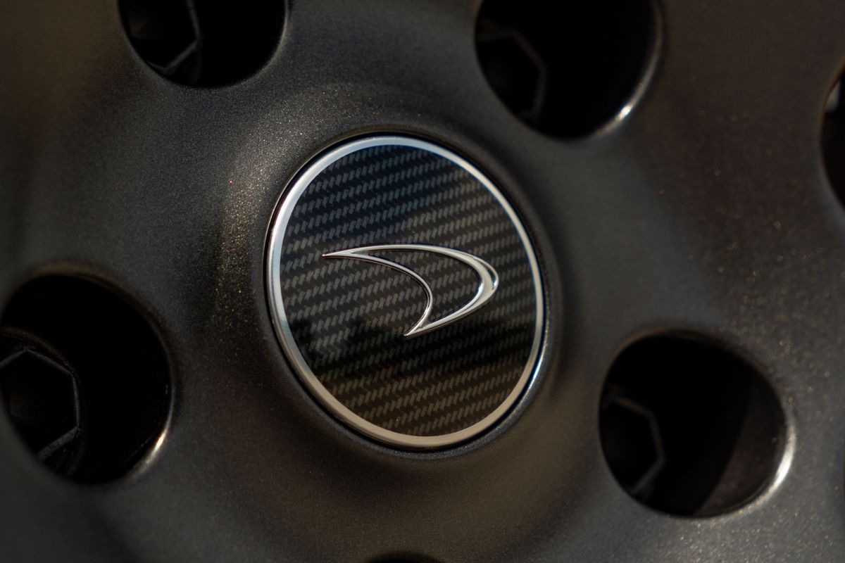 2014 McLaren P1