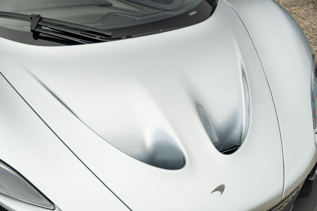 2014 McLaren P1