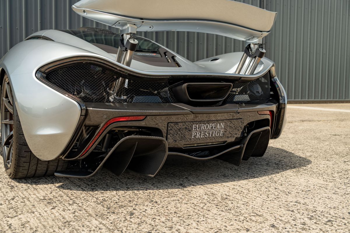 2014 McLaren P1