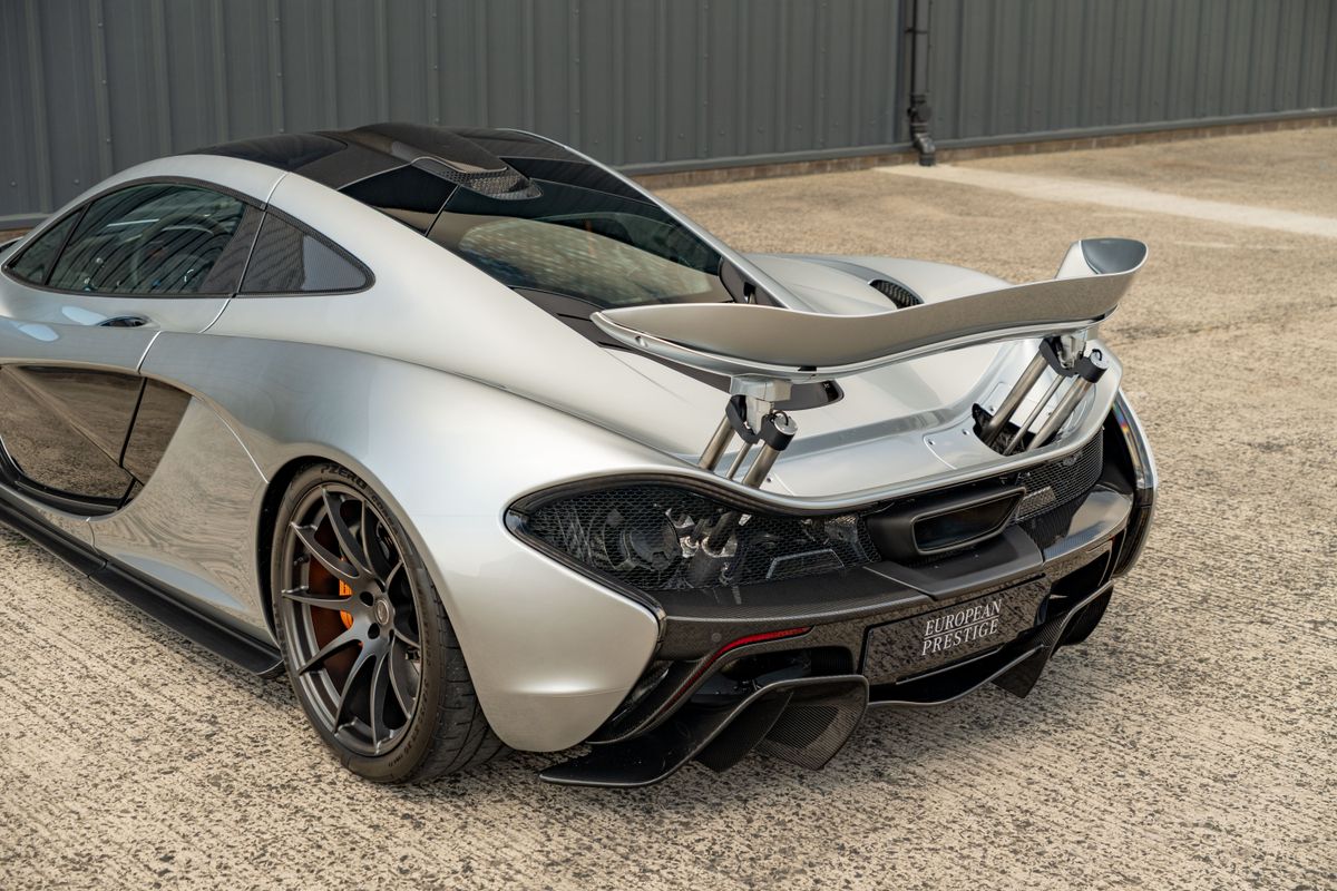 2014 McLaren P1