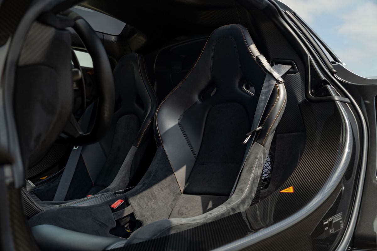 2014 McLaren P1