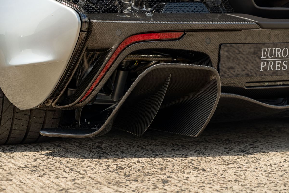 2014 McLaren P1