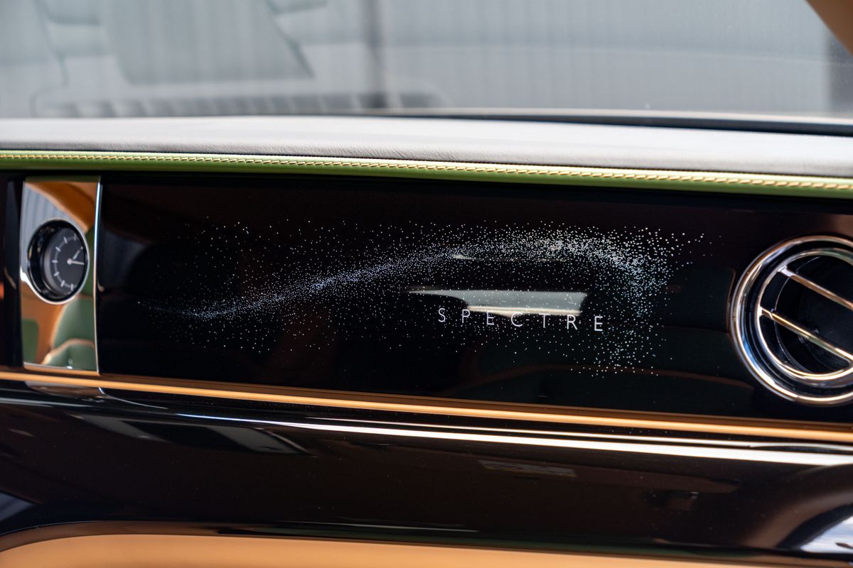 2024 Rolls-Royce Spectre