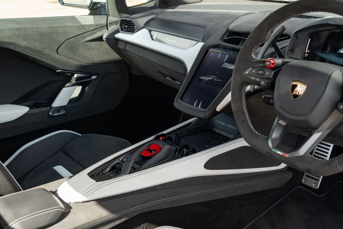 2026 Lamborghini Temerario