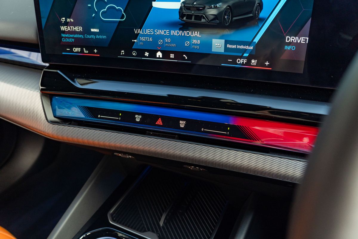 2025 BMW M5 Touring