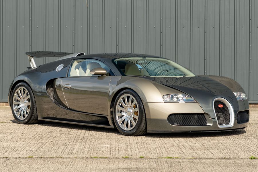 Bugatti Veyron 16.4