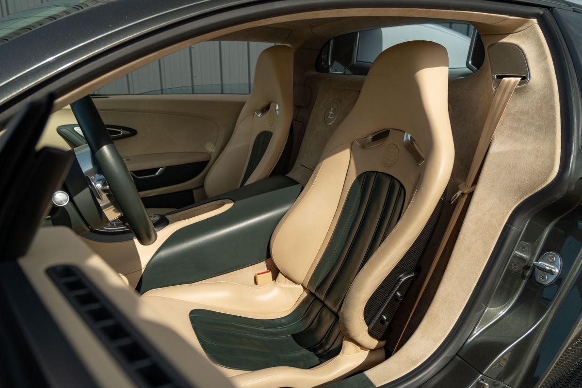 2010 Bugatti Veyron 16.4
