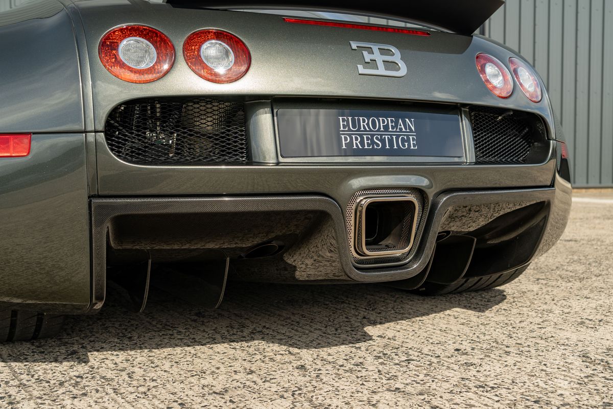 2010 Bugatti Veyron 16.4