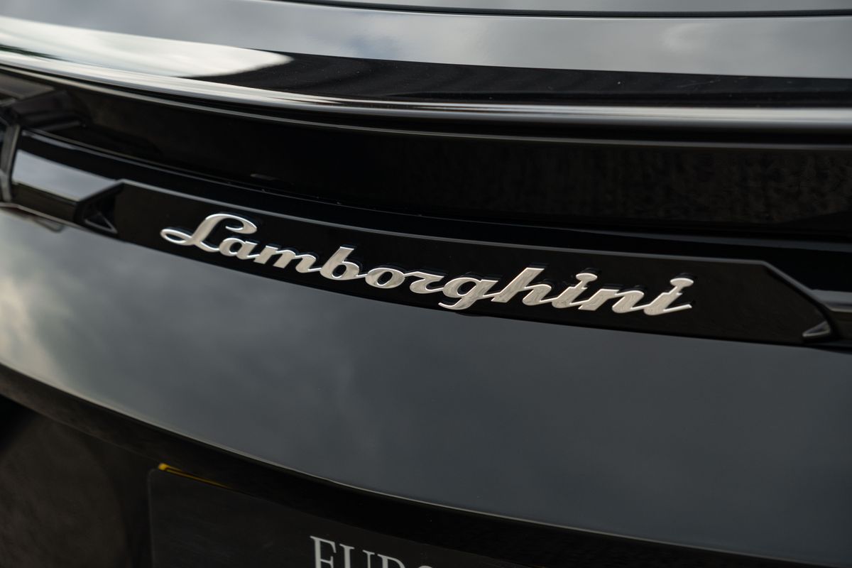 2022 Lamborghini Urus