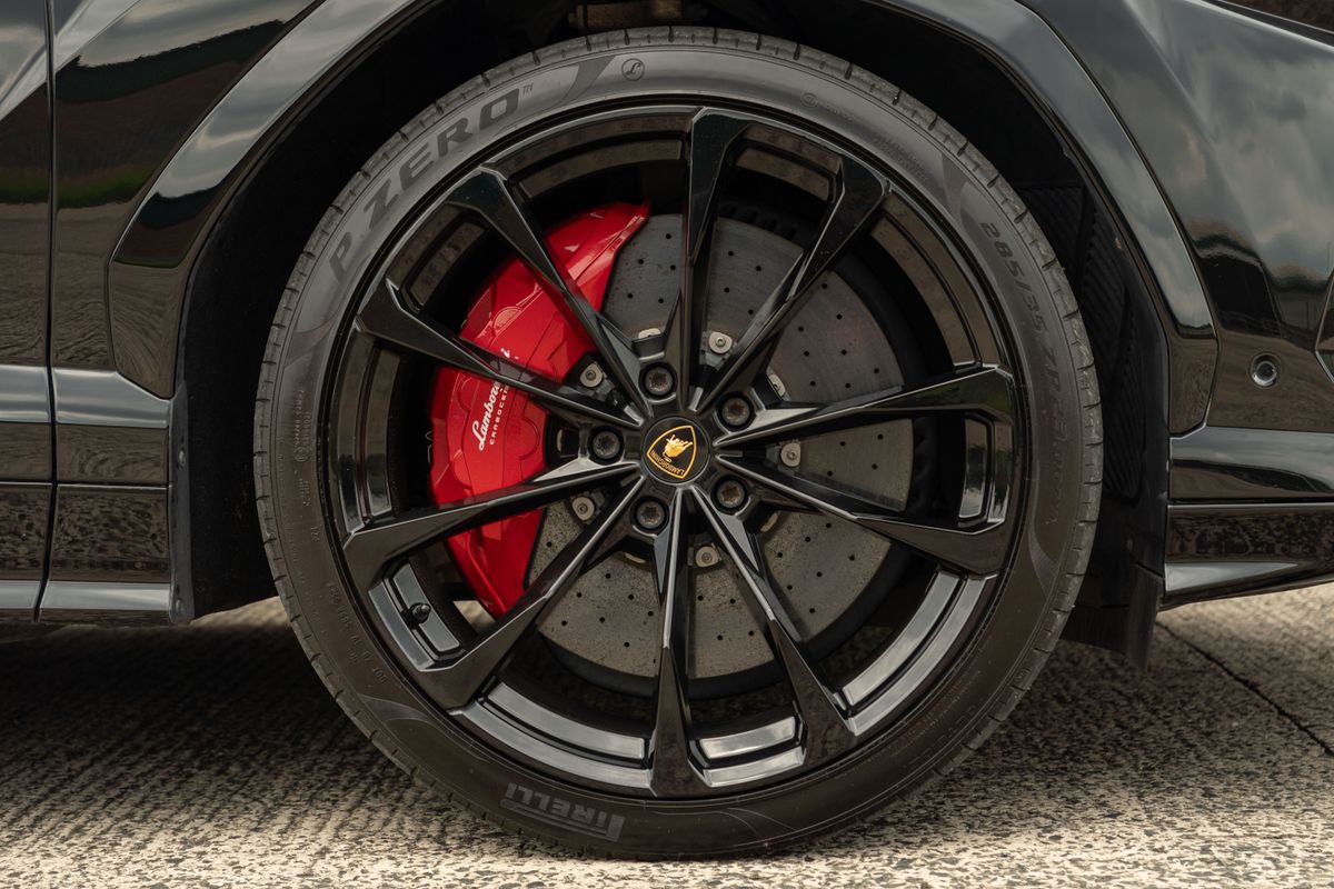 2022 Lamborghini Urus
