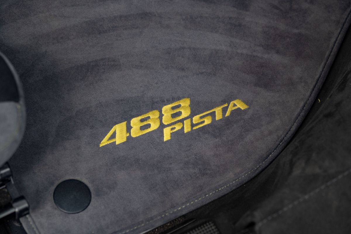 2020 Ferrari 488 Pista