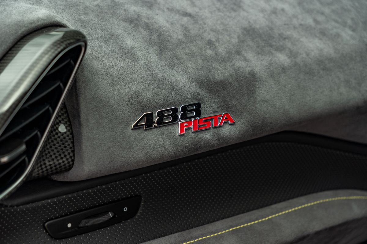 2020 Ferrari 488 Pista