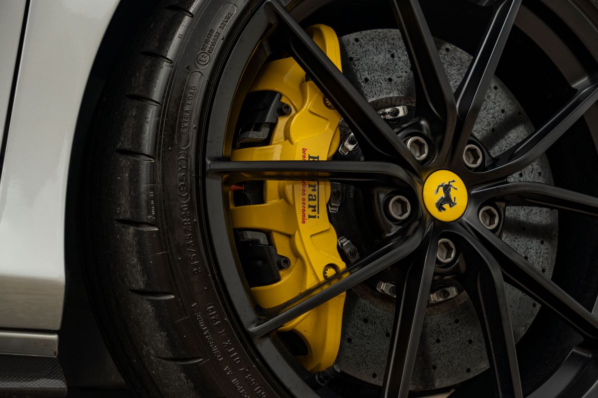 2020 Ferrari 488 Pista