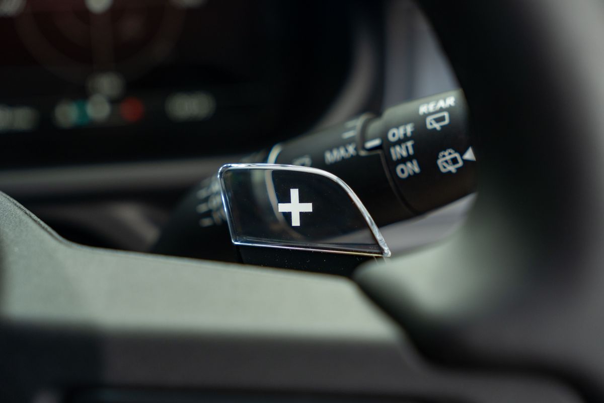 2026 Land Rover Defender 110 Octa
