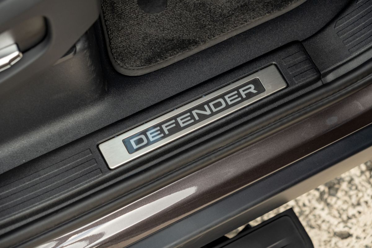 2026 Land Rover Defender 110 Octa