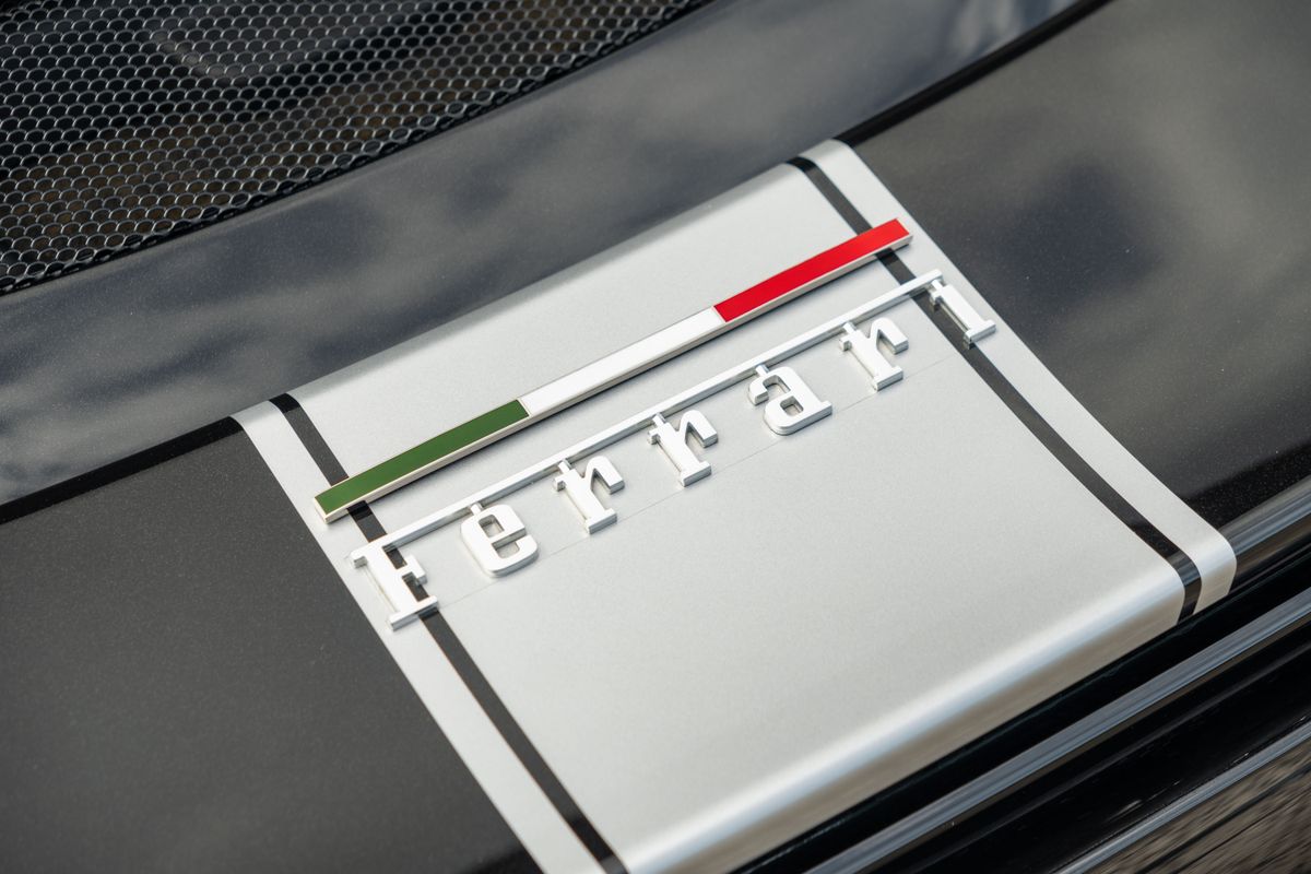 2025 Ferrari 296 GTS