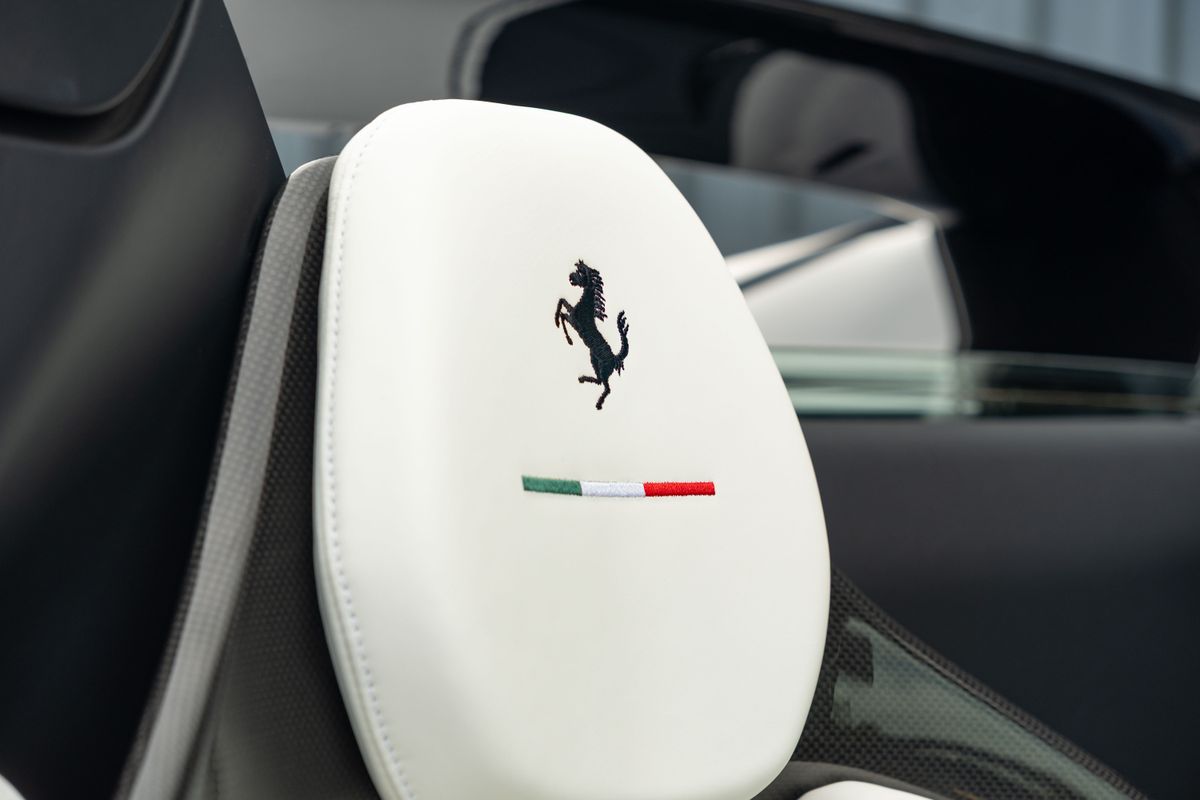 2025 Ferrari 296 GTS