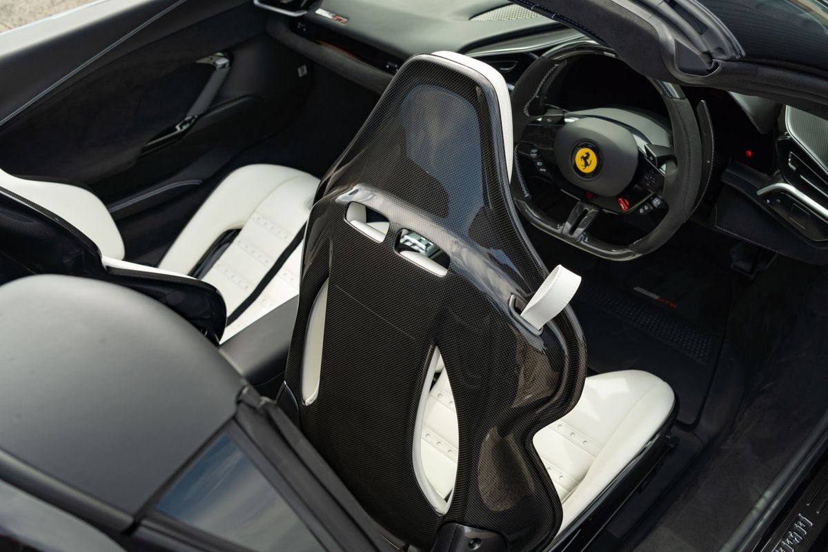 2025 Ferrari 296 GTS