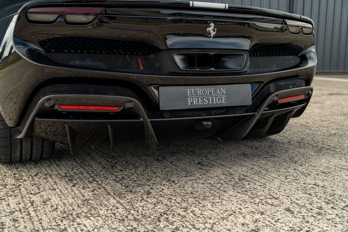 2025 Ferrari 296 GTS