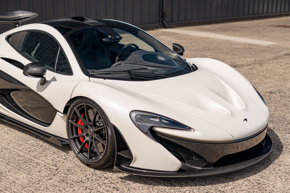2014 McLaren P1