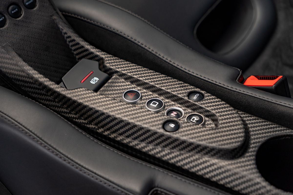 2014 McLaren P1