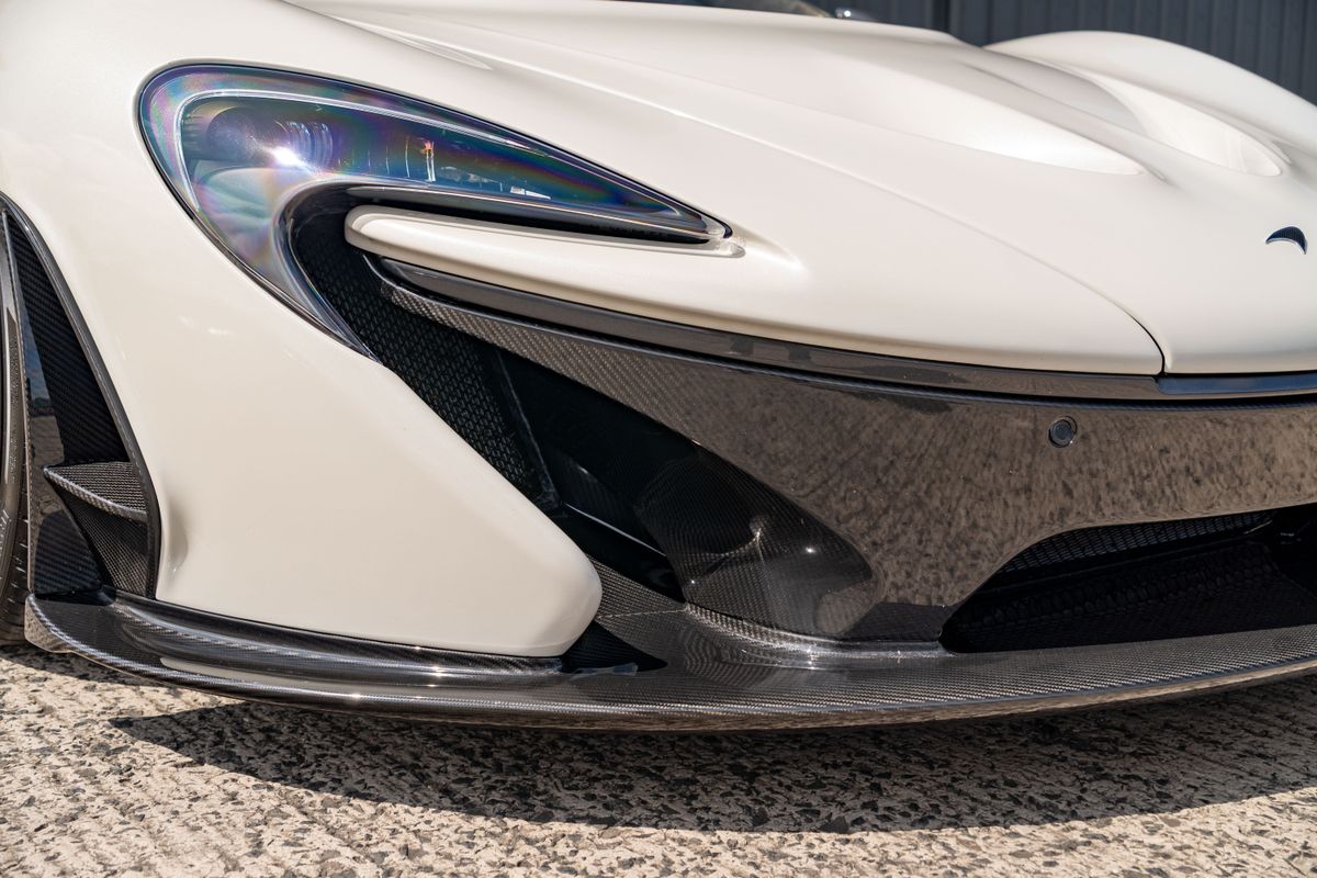 2014 McLaren P1
