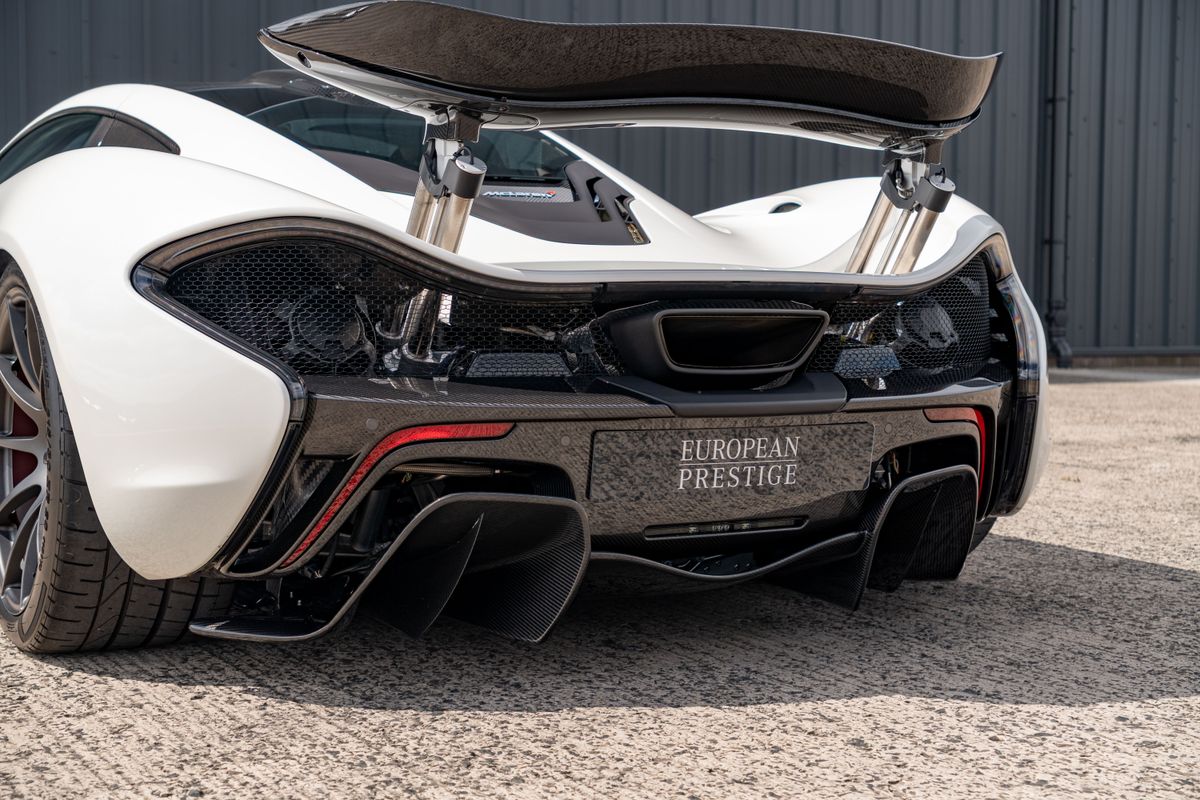 2014 McLaren P1