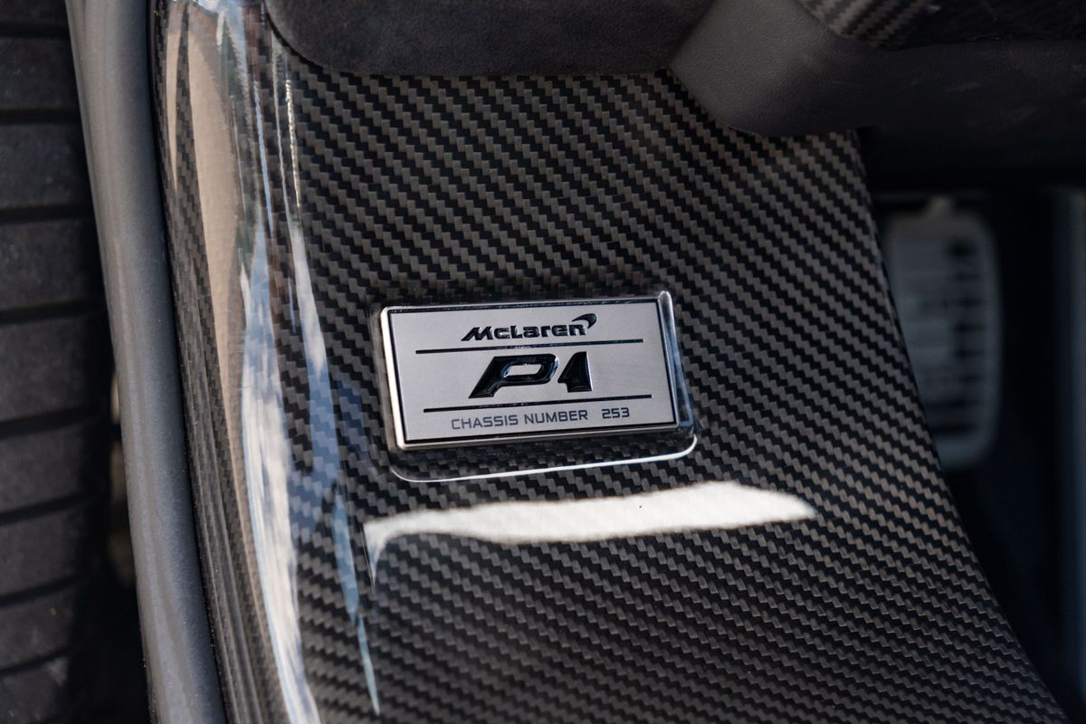 2014 McLaren P1