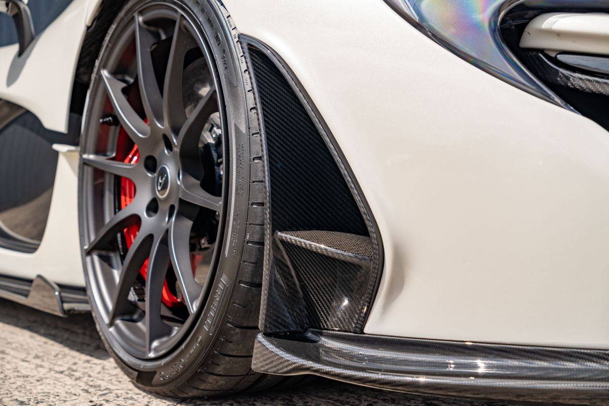 2014 McLaren P1