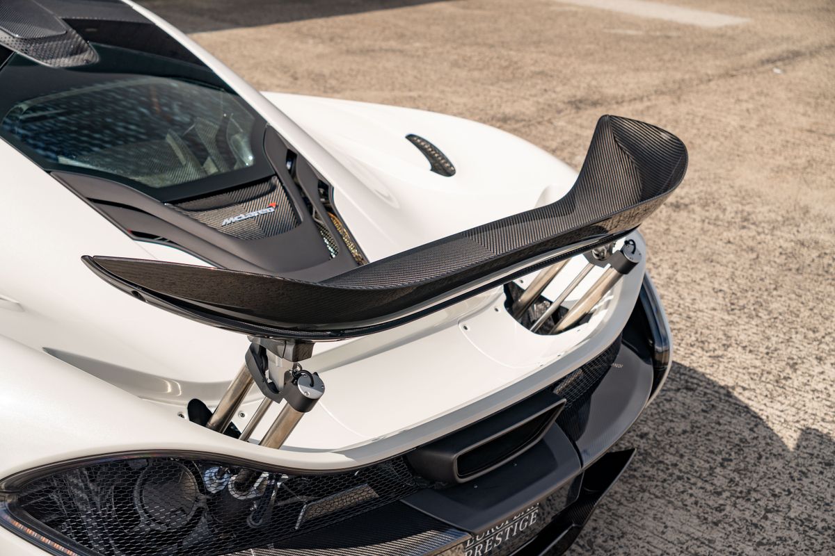 2014 McLaren P1