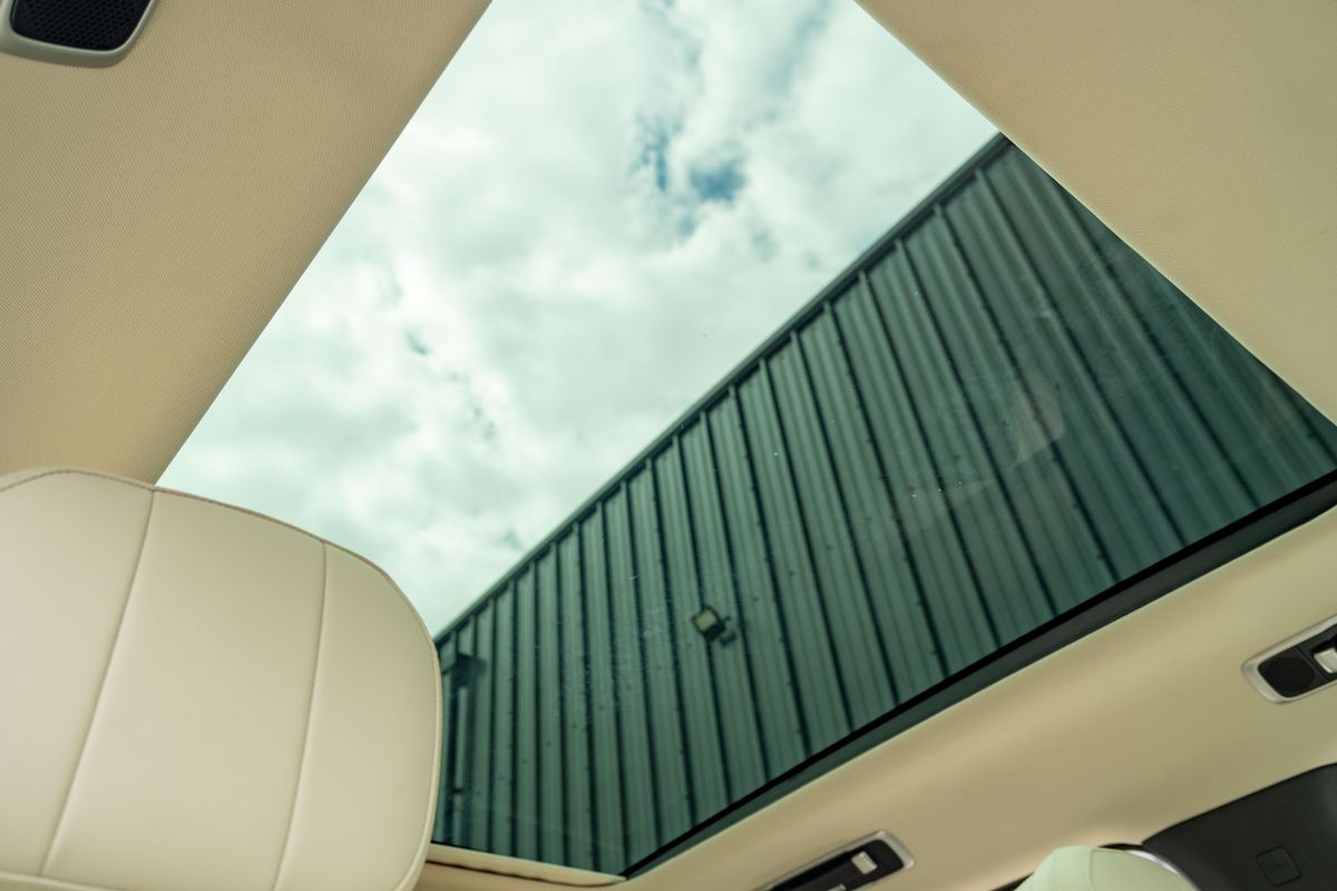 2025 Land Rover Range Rover HSE D350
