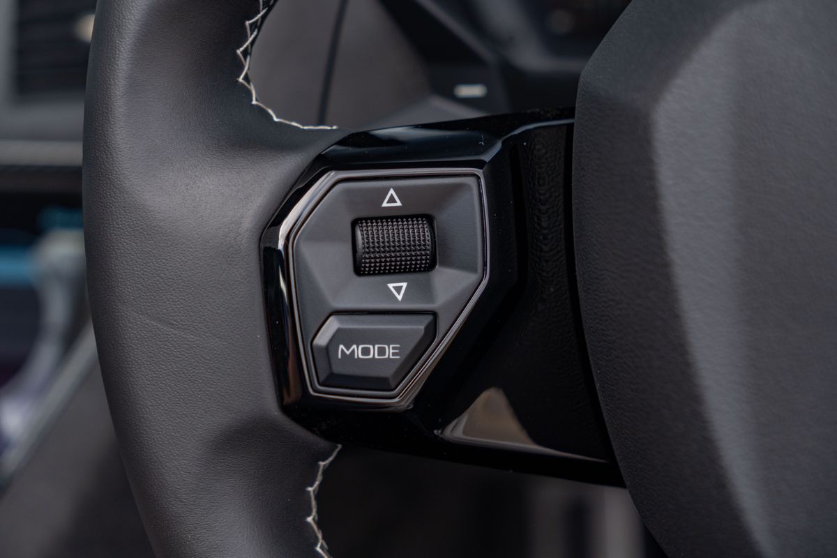 2022 Lamborghini Aventador Ultimae Roadster