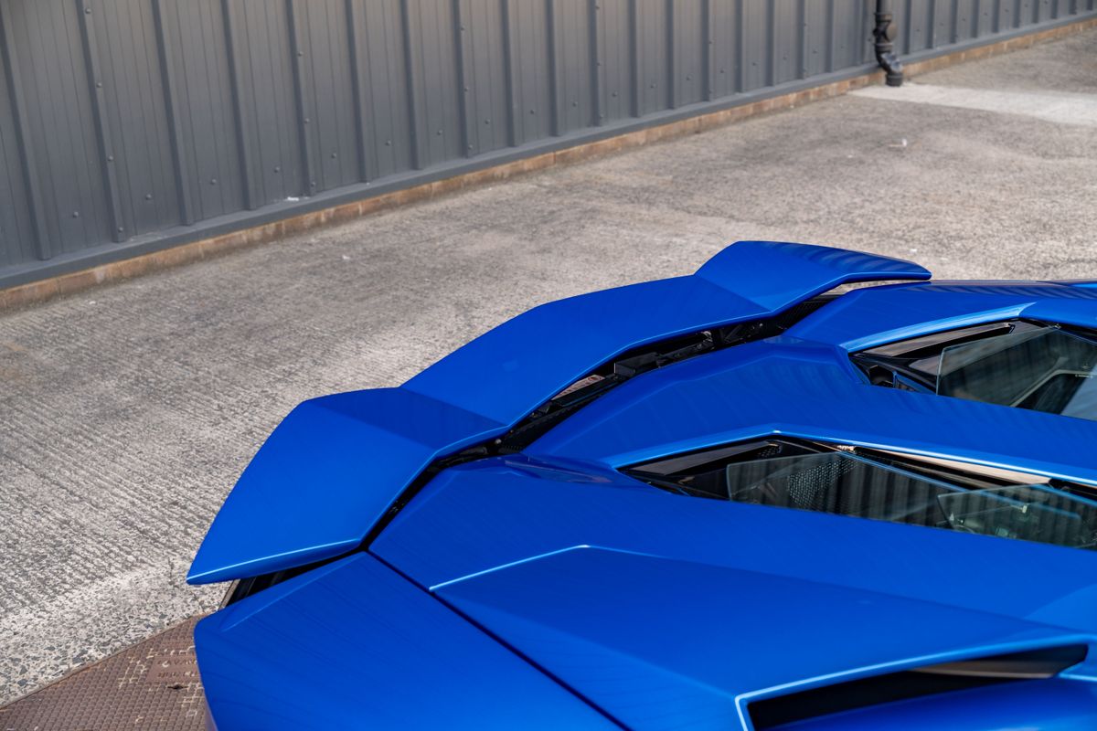 2022 Lamborghini Aventador Ultimae Roadster
