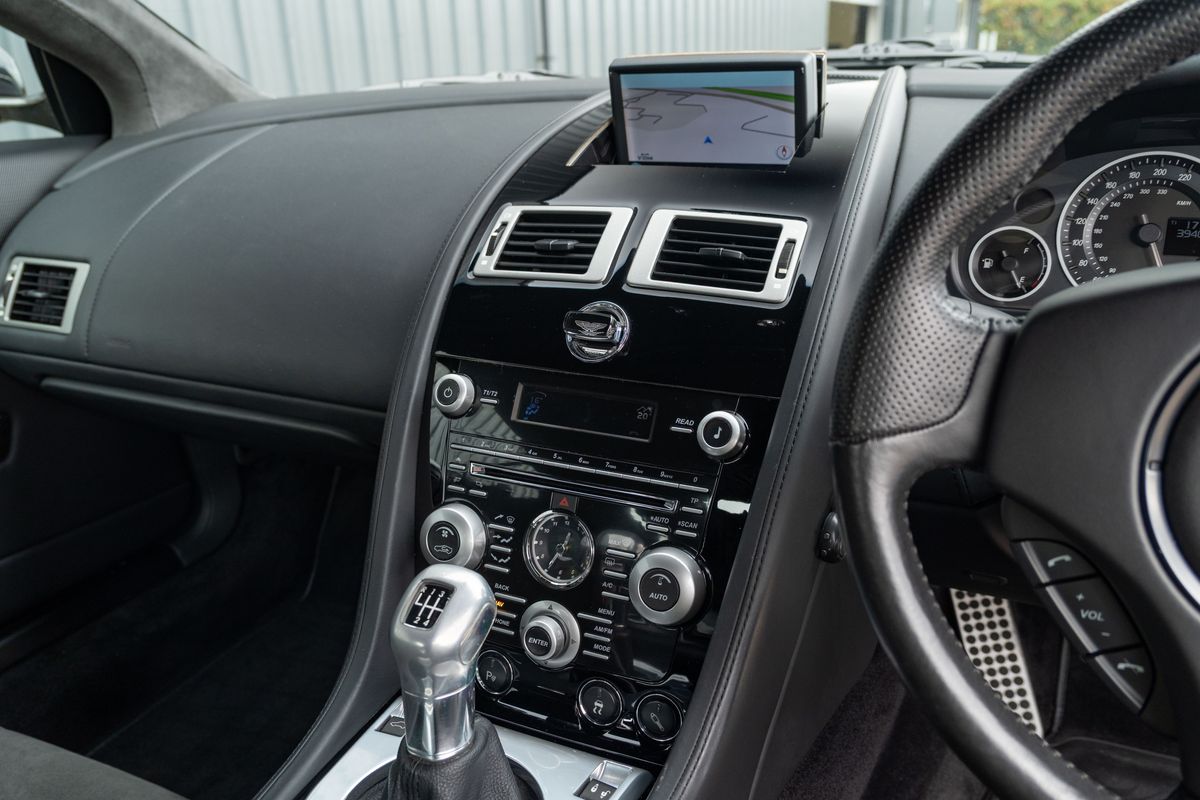 2009 Aston Martin DBS