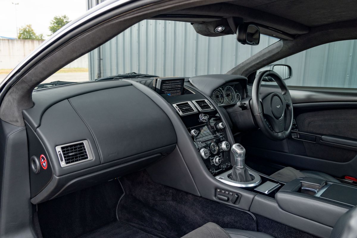 2009 Aston Martin DBS