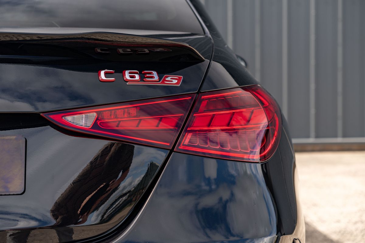 2024 Mercedes-Benz C63 AMG S E Performance