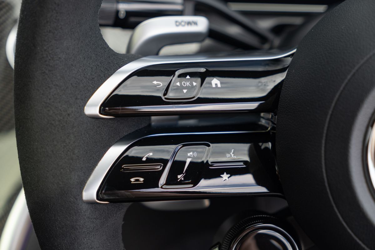 2024 Mercedes-Benz C63 AMG S E Performance