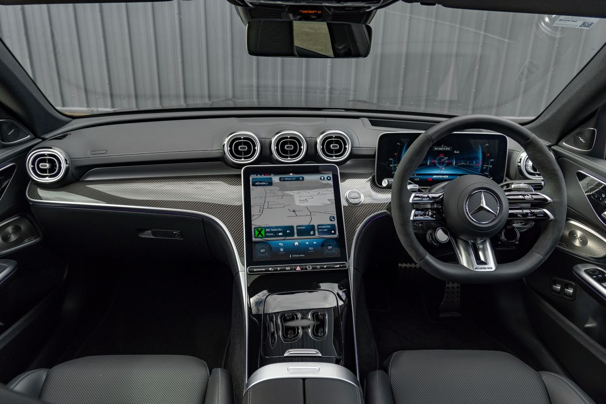 2024 Mercedes-Benz C63 AMG S E Performance