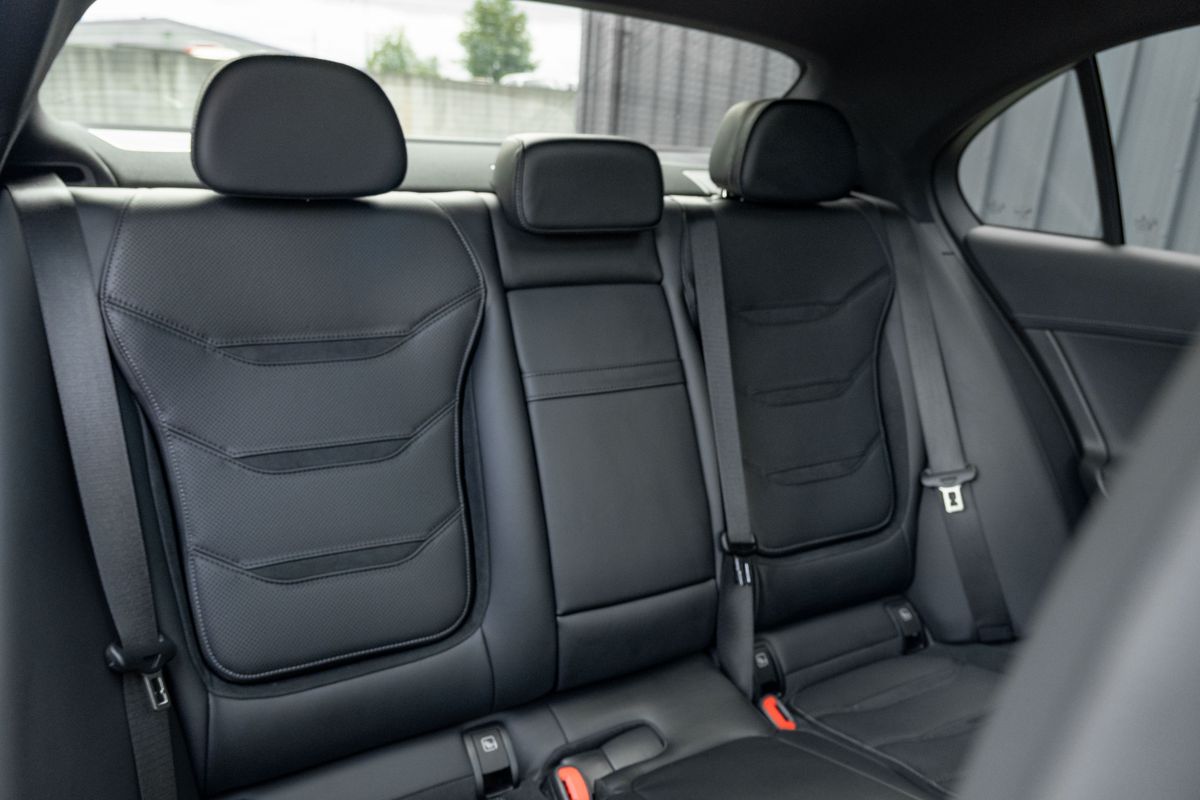 2024 Mercedes-Benz C63 AMG S E Performance