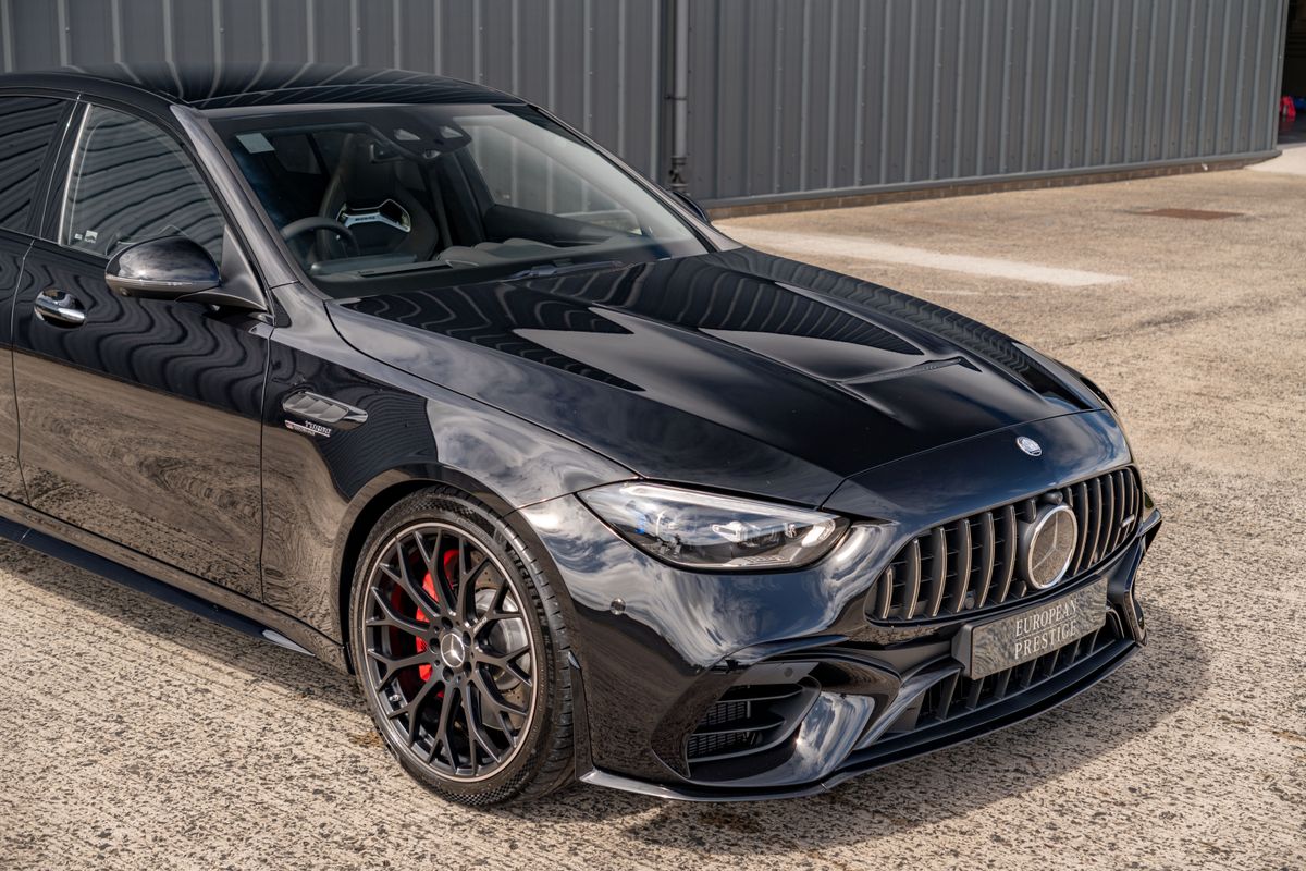 2024 Mercedes-Benz C63 AMG S E Performance