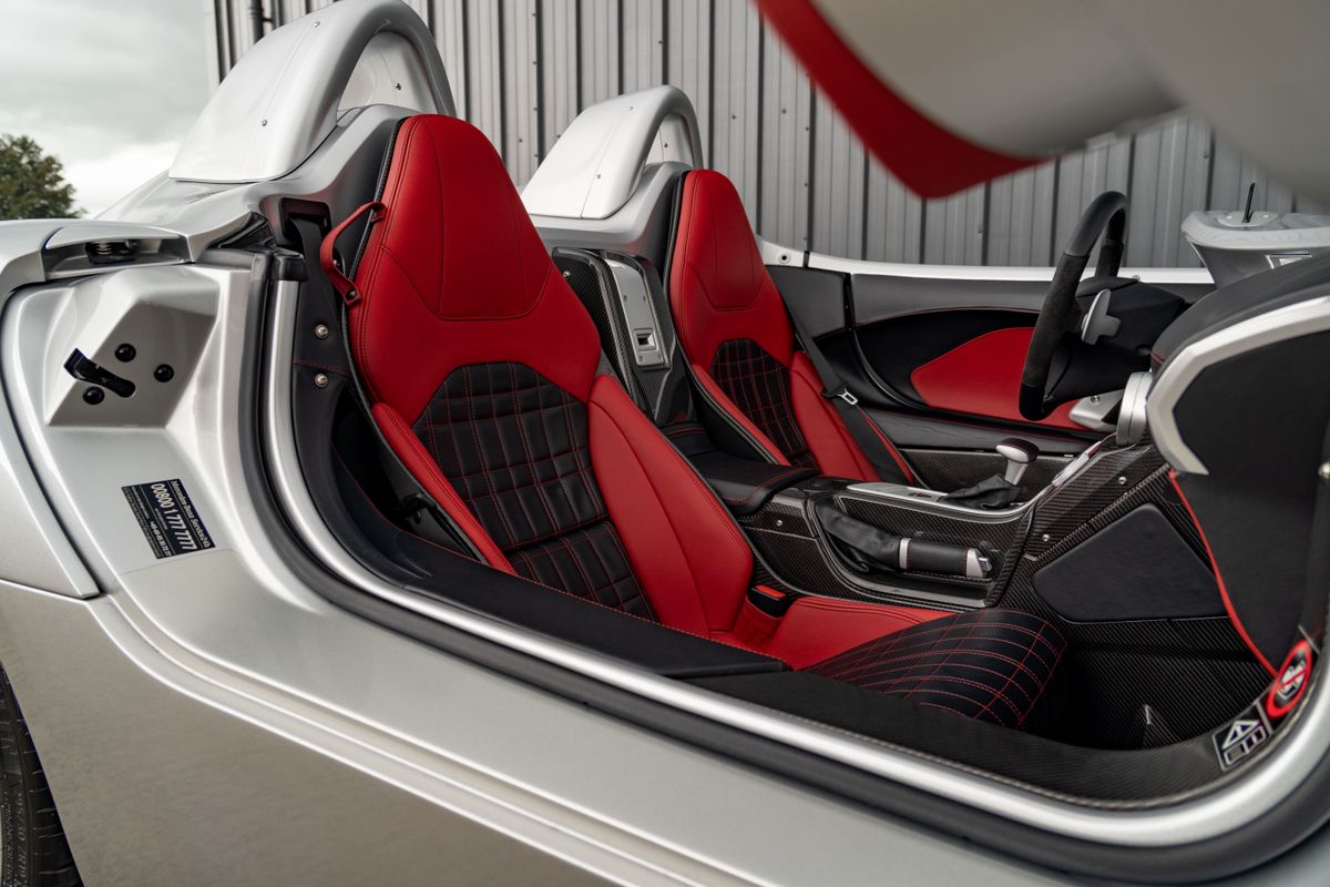 2009 Mercedes-Benz SLR McLaren Stirling Moss