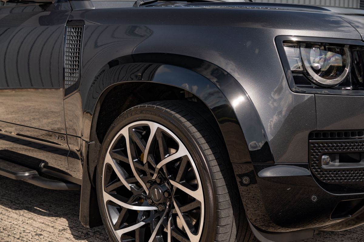 2022 Land Rover Defender V8 Overfinch