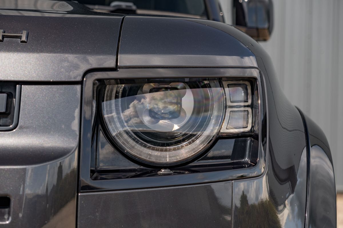 2022 Land Rover Defender V8 Overfinch