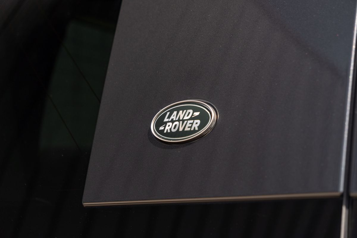 2022 Land Rover Defender V8 Overfinch