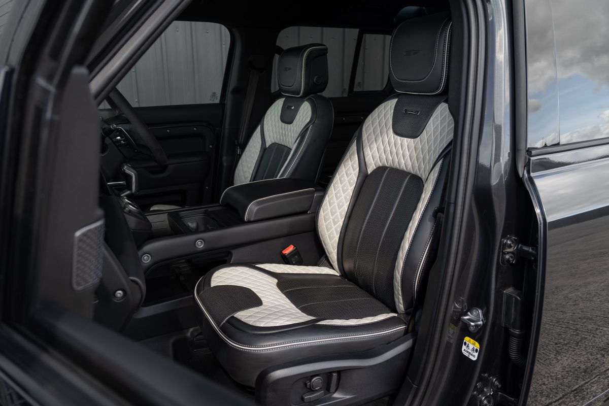 2022 Land Rover Defender V8 Overfinch